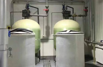 反滲透水處理設(shè)備日常保養(yǎng)的小技巧